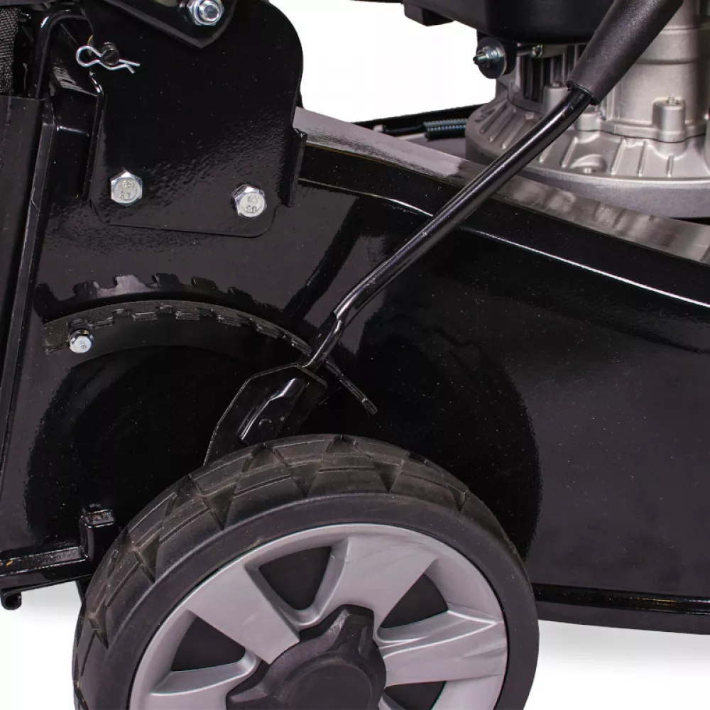 Газонокосилка Champion LM5645