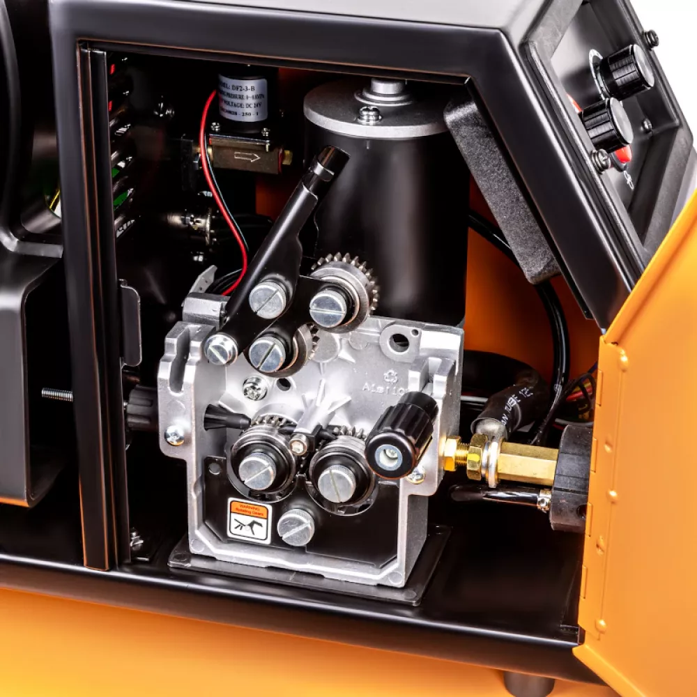 FoxWeld UNO MIG 501 SYN сварочный полуавтомат 9297