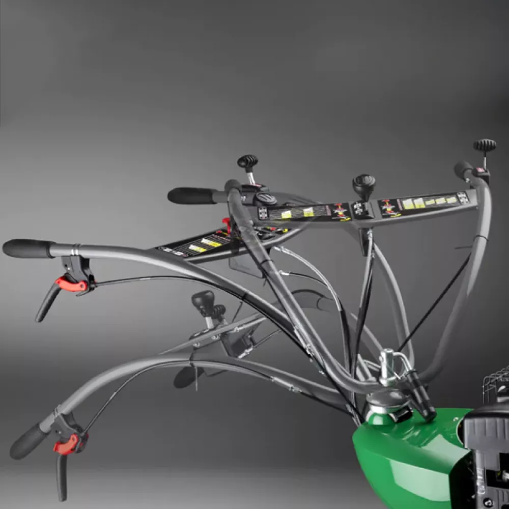 Caiman Vario 70C TWK+ мотоблок бензиновый c окучником и грунтозацепами 3000362113+8000020104