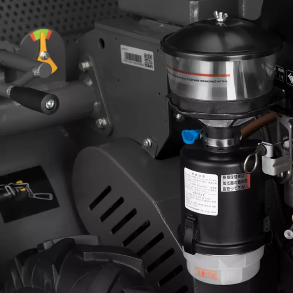 Caiman Rolo 390C косилка для высокой травы