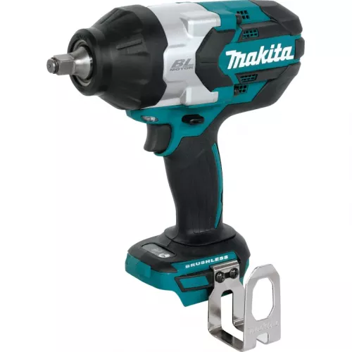 Makita DTW1002RTJ аккумуляторный ударный гайковерт (2 x 5 Ач, ЗУ)