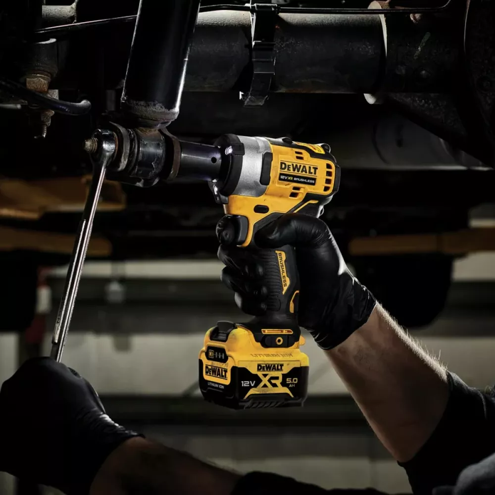 DeWalt DCF903P1G аккумуляторный гайковерт (1 x 5 Ач, ЗУ)