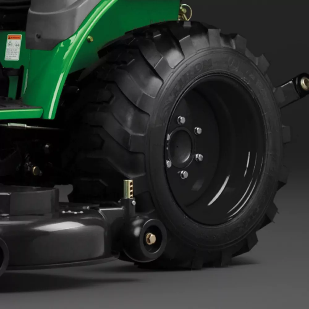 Газонокосильная машина Caiman Dako 25H с индустриальными колесами DAKO25H-IND