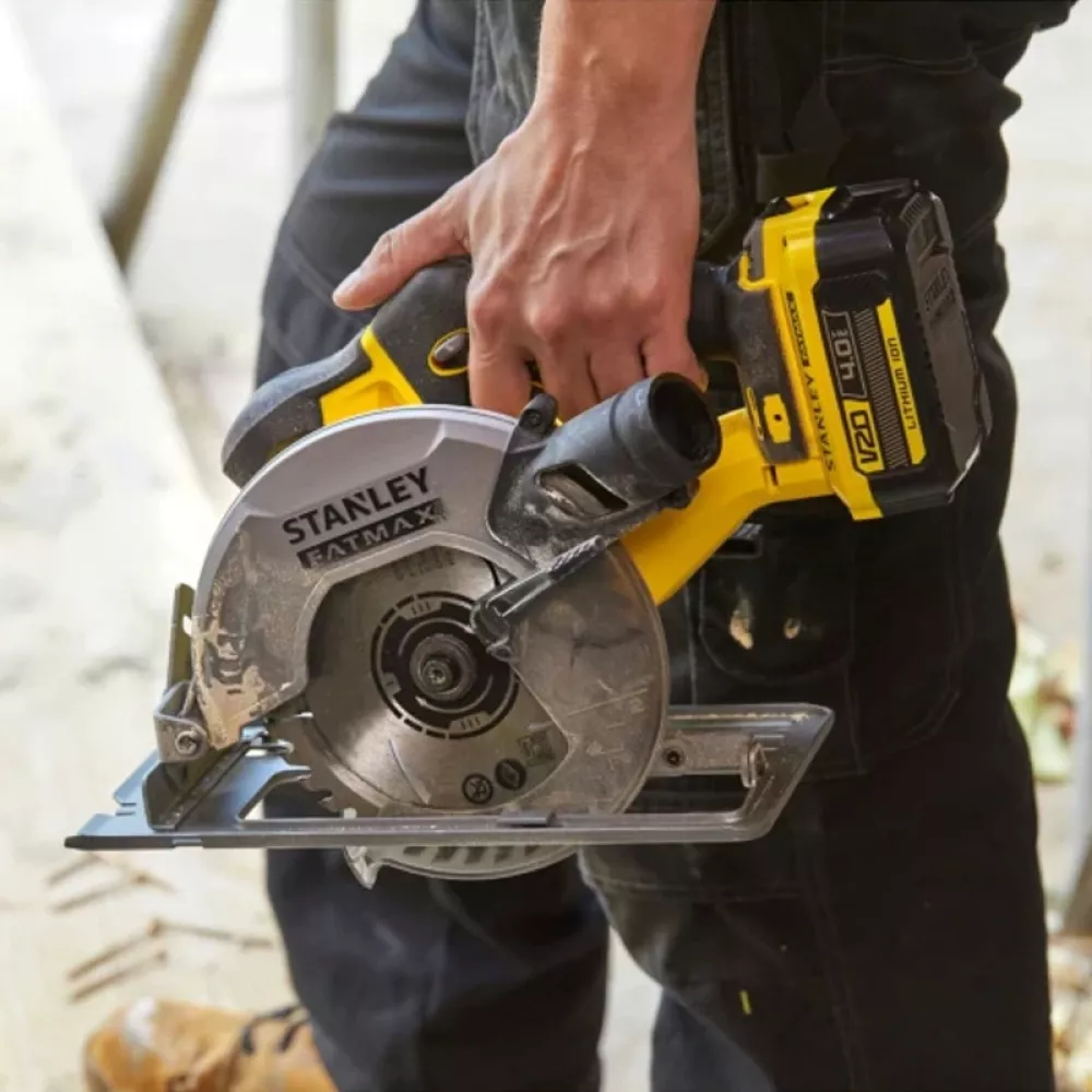 STANLEY SFMCS550M2K-QW аккумуляторная циркулярная пила (2 x 4 Ач, ЗУ)