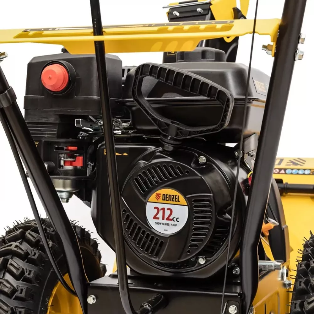 DENZEL SWB-600 снегоуборщик бензиновый со щеткой для подметания 97661