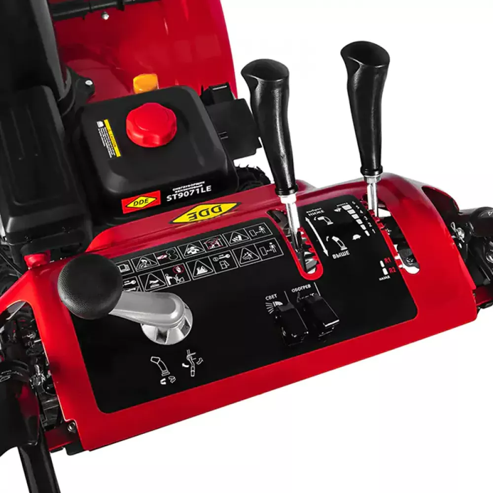 DDE ST9071LE бензиновый снегоуборщик 911-932