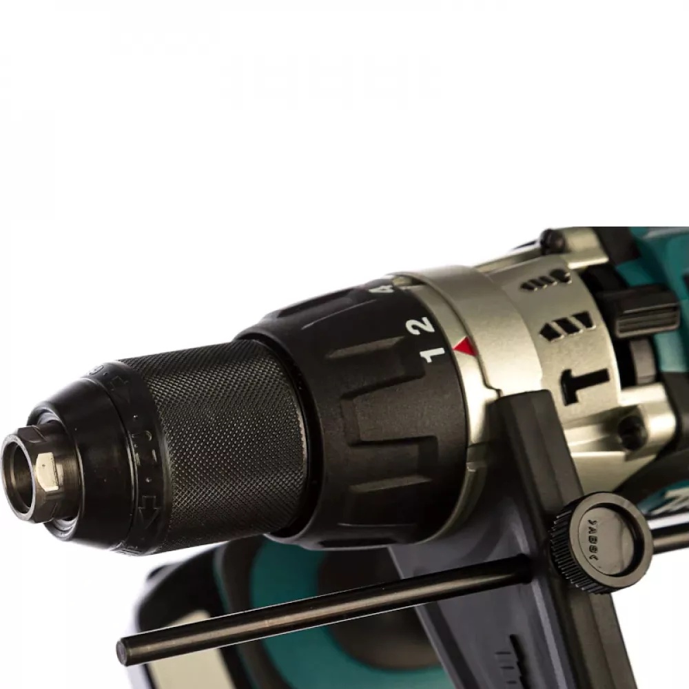 Makita DHP451RFE аккумуляторная ударная дрель-шуруповерт (2 x 3 Ач, ЗУ)