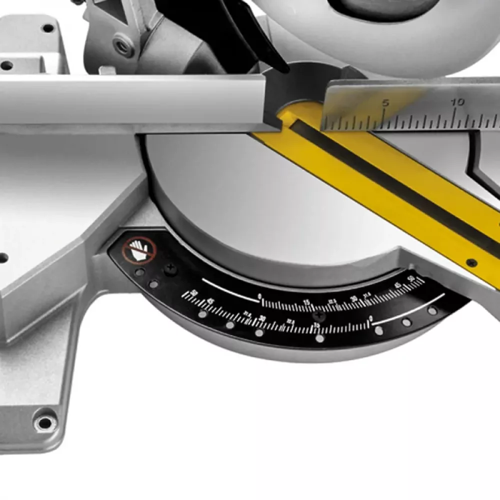 Торцовочная пила DeWALT DWS778, DWS778-QS