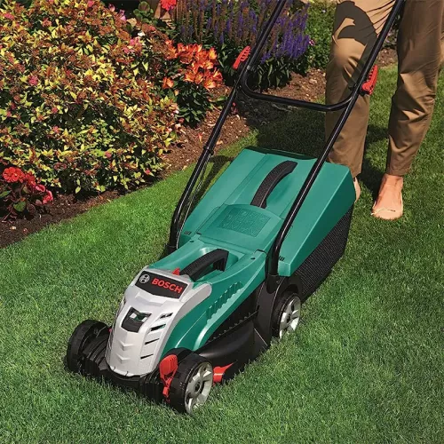 Bosch Rotak 32 LI аккумуляторная газонокосилка (1 x 4 Ач, ЗУ) 0600885D06